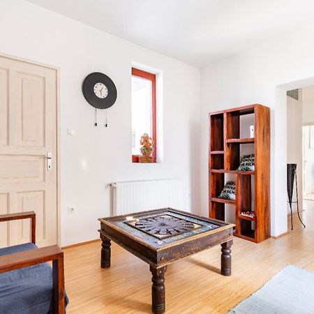 Maharaja Mountain Palace With Free Privat Parking And Garden Budapest Extérieur photo