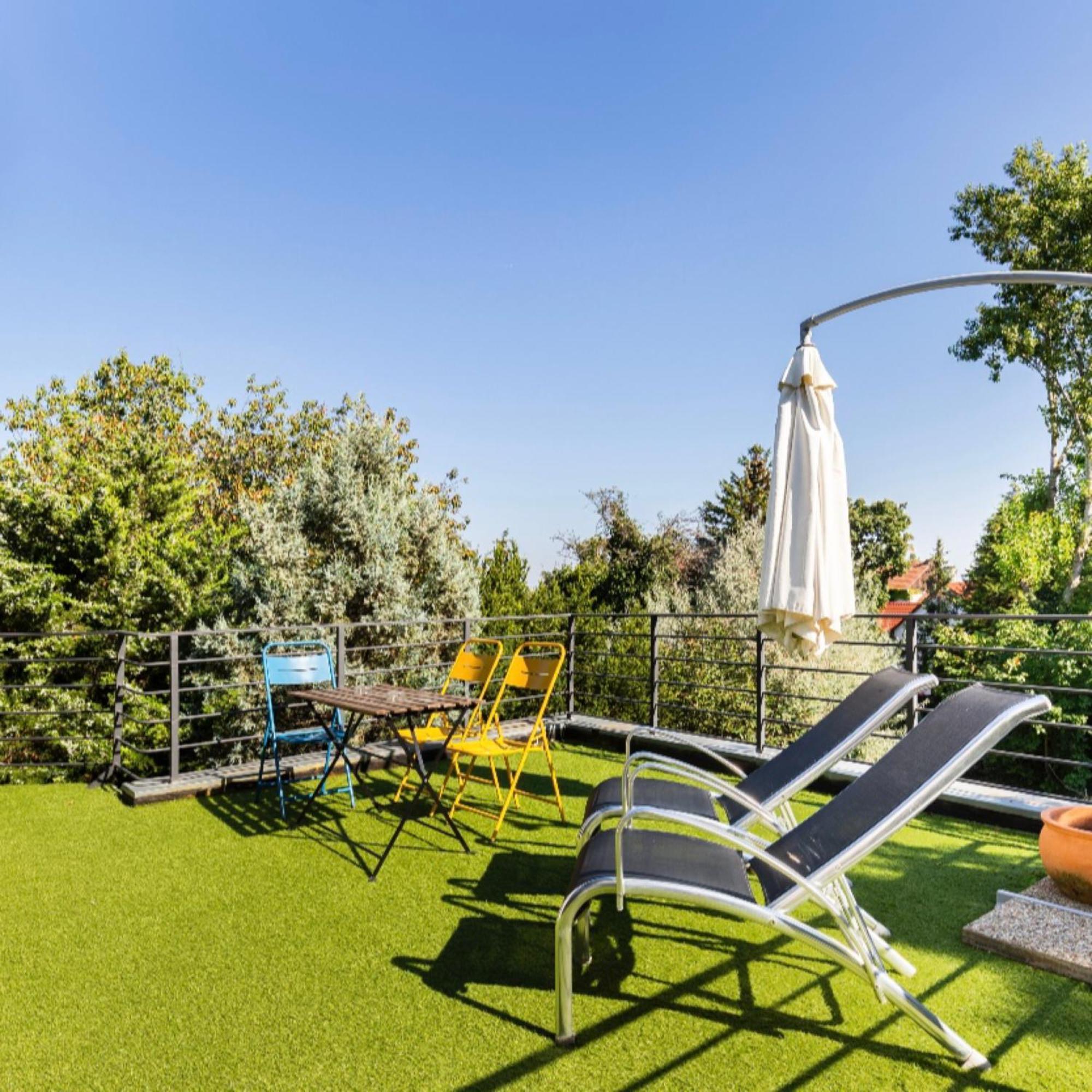 Maharaja Mountain Palace With Free Privat Parking And Garden Budapest Extérieur photo